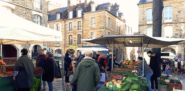 Commerce et tourisme