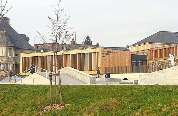 Nouvelle maison des jeunes réalisée par la ville